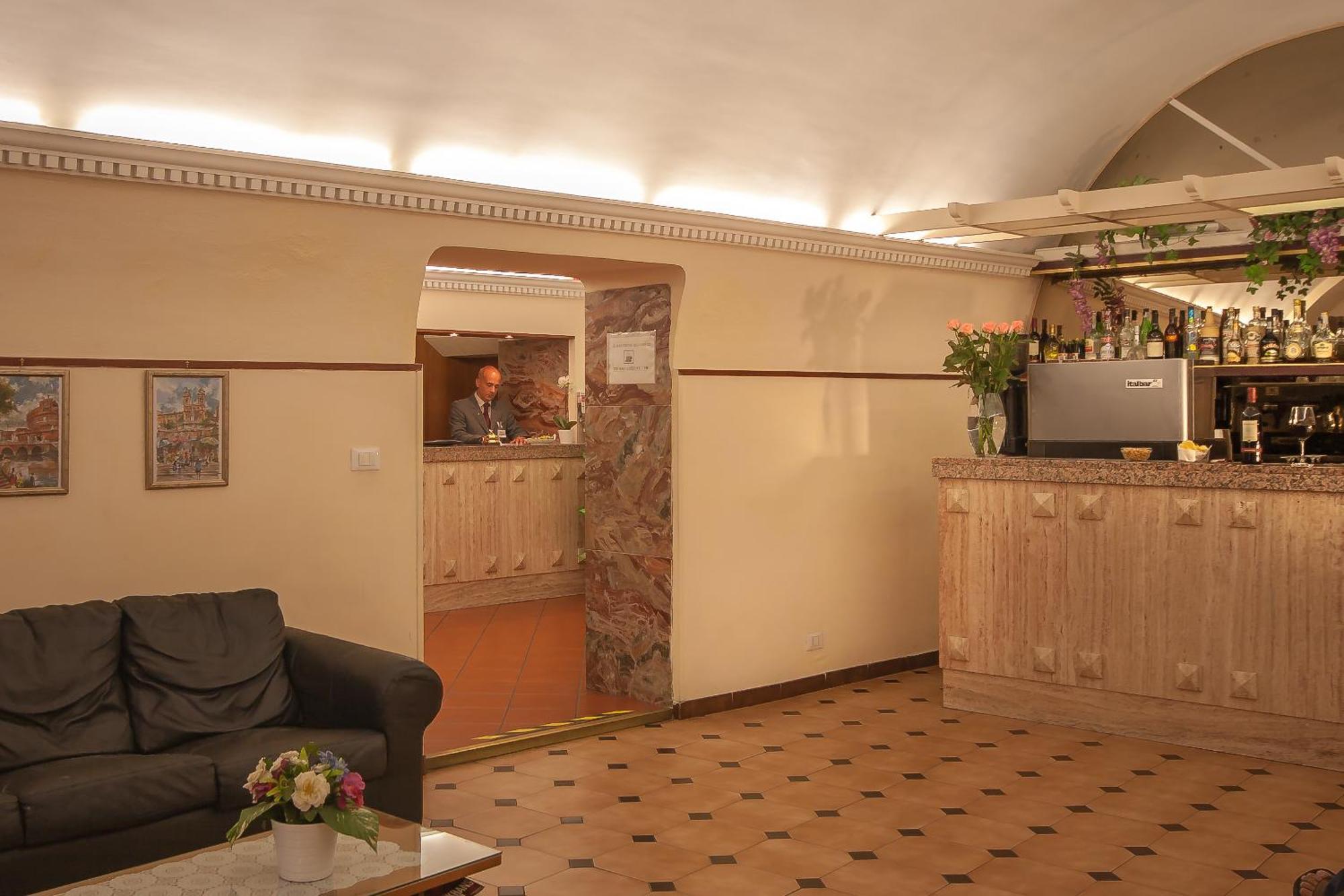 Hotel Tirreno Рим Ресторан фото