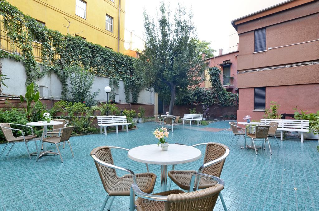 Hotel Tirreno Рим Экстерьер фото